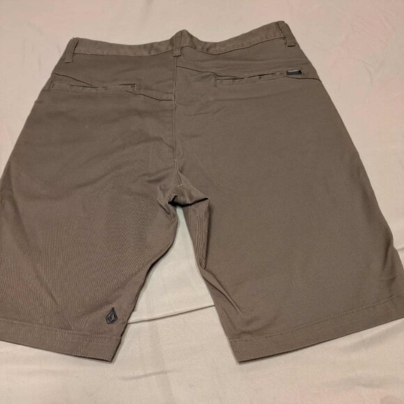 Volcom Shorts Mens 32 Grayish Green Lined Waist Cotton Blend Good Condition - Picture 13 of 14